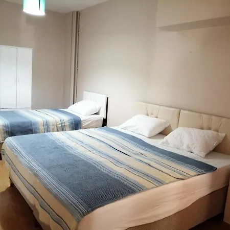 We Are In The Middle Of City, Perfectly Accessible Appartement